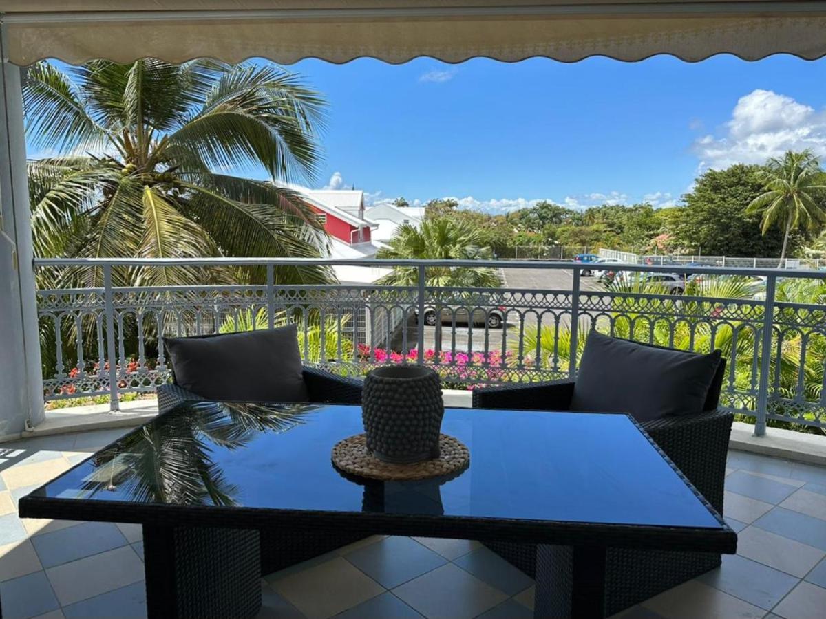 Grand Studio Zen Idealement Situe A Saint-Francois Avec Piscine Et Terrasse 외부 사진